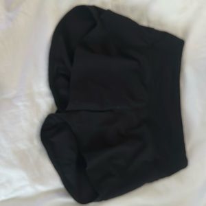 Lululemon Speed Up High-Rise 4” Shorts, Size 2